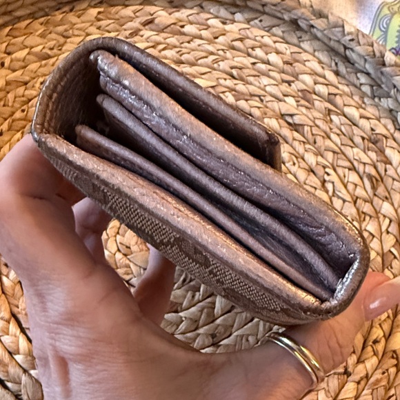 GUCCI GG Monogram Long Wallet Authentic - Picture 4 of 16